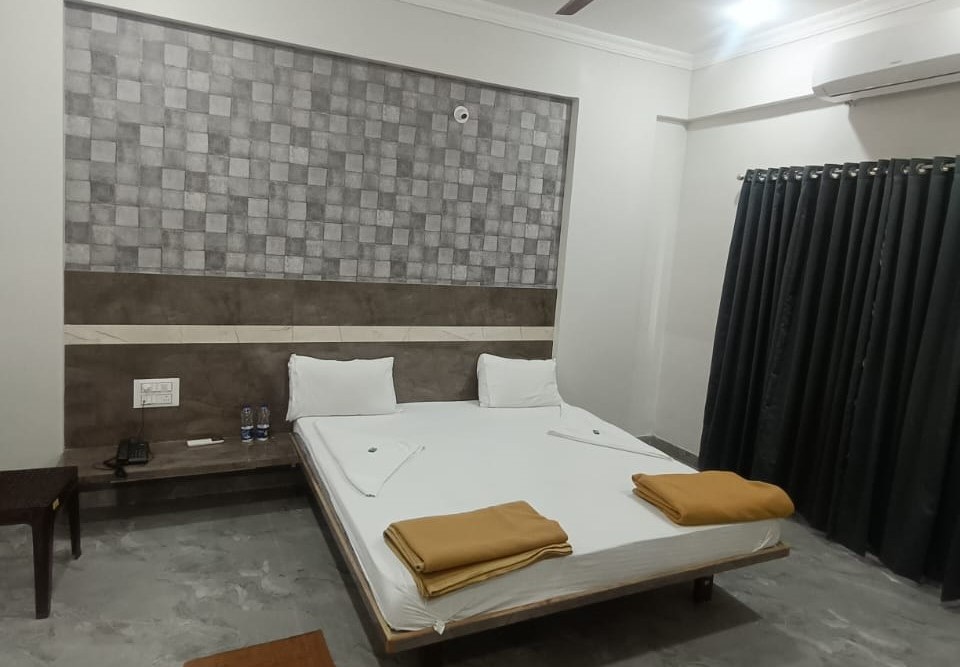 Deluxe 2 Bed AC Room at Hotel Grand Vrundavan