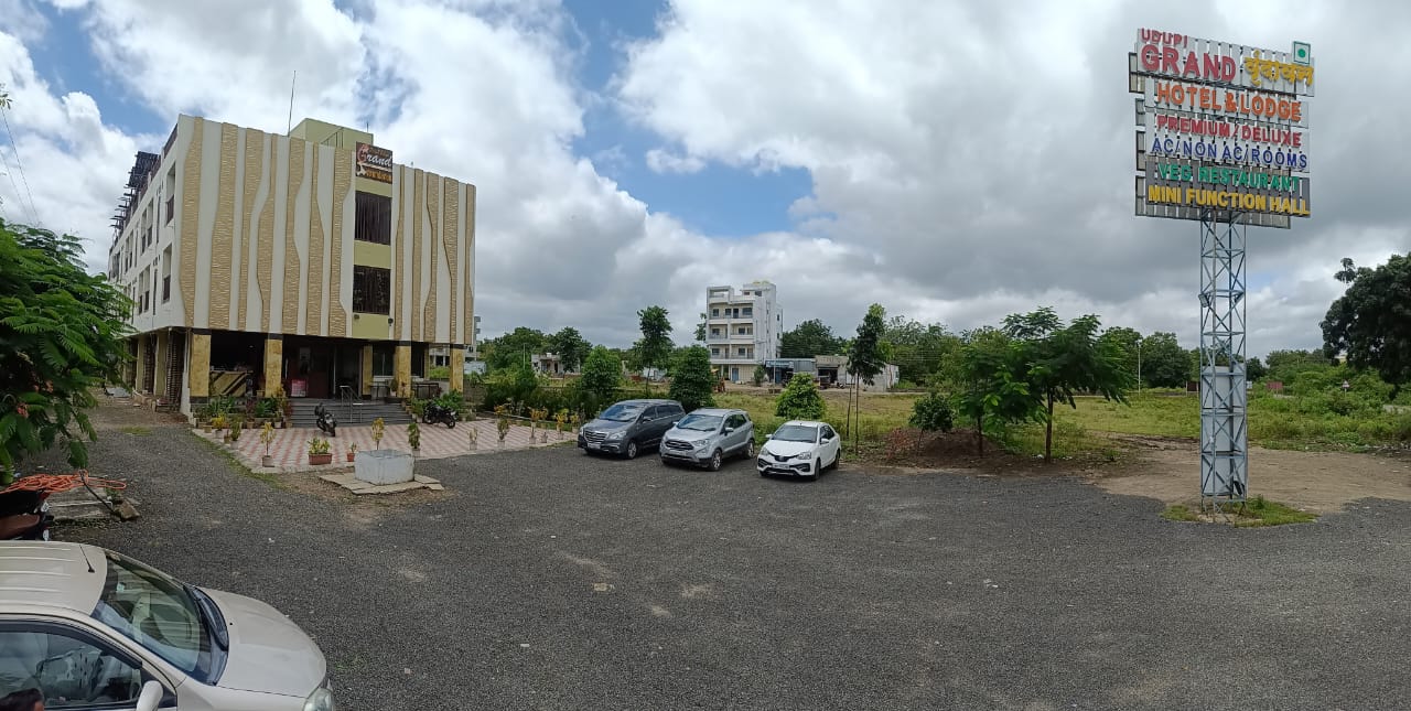 Hotel Grand Vrundavan